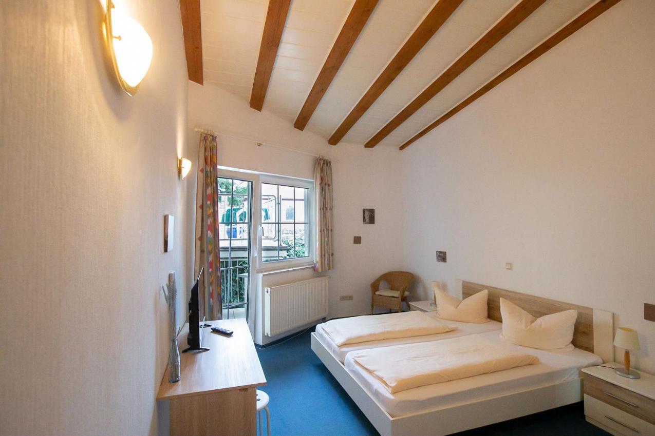 Hotel Dolgesheim Extérieur photo